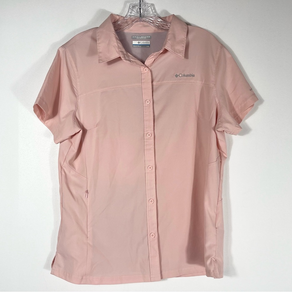 Columbia Women's Omni-Shade Sun Protection Short Sleeve Shirt Peach